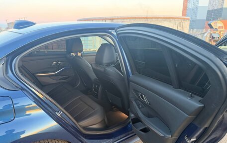 BMW 3 серия, 2021 год, 3 200 000 рублей, 8 фотография