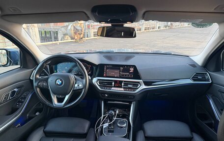 BMW 3 серия, 2021 год, 3 200 000 рублей, 10 фотография