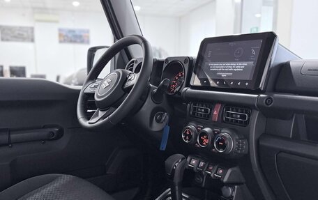 Suzuki Jimny, 2025 год, 3 950 000 рублей, 18 фотография