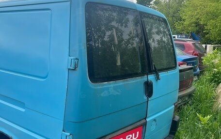 Volkswagen Transporter T4, 1993 год, 380 000 рублей, 4 фотография
