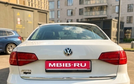 Volkswagen Jetta VI, 2016 год, 1 500 000 рублей, 6 фотография