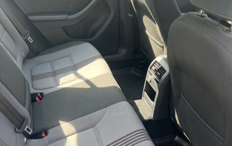 Volkswagen Jetta VI, 2016 год, 1 500 000 рублей, 13 фотография
