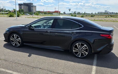 Toyota Camry, 2024 год, 3 500 000 рублей, 5 фотография