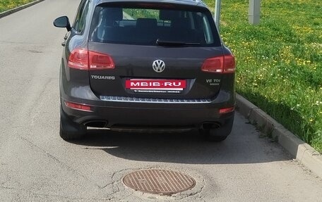 Volkswagen Touareg III, 2012 год, 2 100 000 рублей, 4 фотография