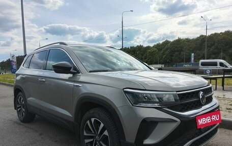 Volkswagen Taos, 2021 год, 3 300 000 рублей, 3 фотография