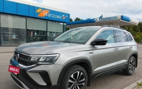 Volkswagen Taos, 2021 год, 3 300 000 рублей, 5 фотография