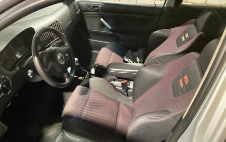 Volkswagen Golf GTI IV, 2002 год, 800 000 рублей, 7 фотография