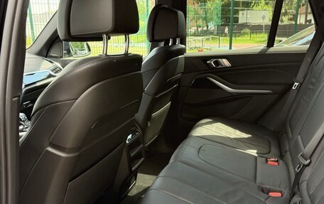 BMW X5, 2019 год, 7 700 000 рублей, 32 фотография