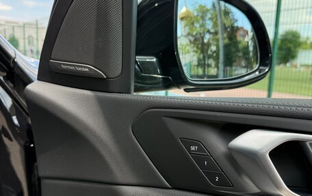BMW X5, 2019 год, 7 700 000 рублей, 29 фотография
