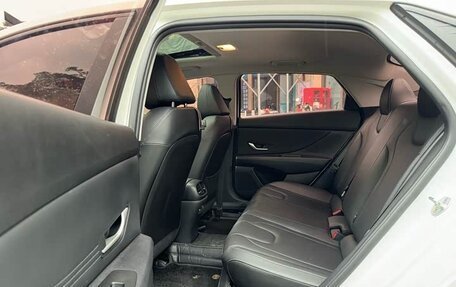 Hyundai Elantra, 2023 год, 1 400 018 рублей, 10 фотография