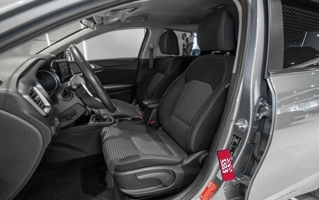 KIA cee'd III, 2022 год, 2 240 000 рублей, 9 фотография
