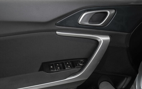 KIA cee'd III, 2022 год, 2 240 000 рублей, 18 фотография