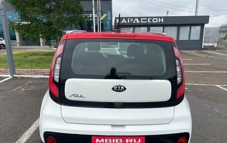 KIA Soul II рестайлинг, 2018 год, 1 560 000 рублей, 4 фотография