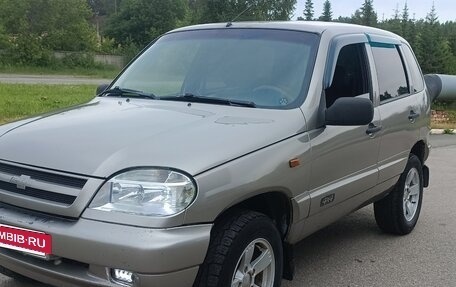 Chevrolet Niva I рестайлинг, 2009 год, 455 000 рублей, 2 фотография