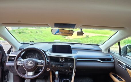 Lexus RX IV рестайлинг, 2016 год, 3 800 000 рублей, 13 фотография