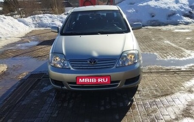 Toyota Corolla, 2004 год, 355 000 рублей, 1 фотография