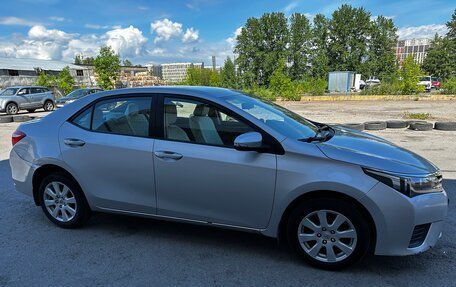 Toyota Corolla, 2013 год, 1 050 000 рублей, 8 фотография