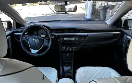 Toyota Corolla, 2013 год, 1 050 000 рублей, 20 фотография