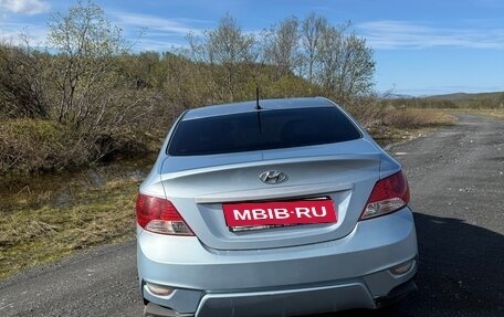 Hyundai Solaris II рестайлинг, 2013 год, 680 000 рублей, 3 фотография