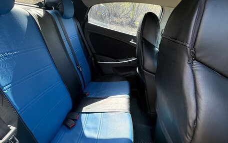 Hyundai Solaris II рестайлинг, 2013 год, 680 000 рублей, 6 фотография