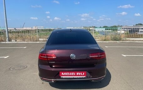 Volkswagen Passat B8 рестайлинг, 2018 год, 3 000 000 рублей, 4 фотография