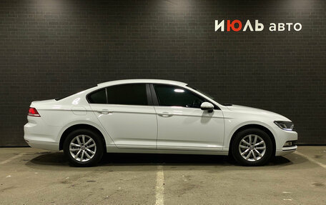 Volkswagen Passat B8 рестайлинг, 2016 год, 1 700 000 рублей, 4 фотография