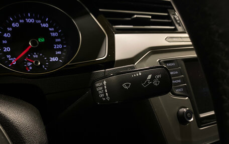 Volkswagen Passat B8 рестайлинг, 2016 год, 1 700 000 рублей, 19 фотография