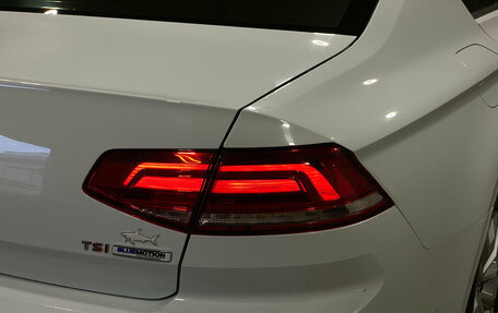 Volkswagen Passat B8 рестайлинг, 2016 год, 1 700 000 рублей, 23 фотография