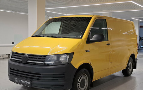 Volkswagen Transporter T6 рестайлинг, 2016 год, 1 685 000 рублей, 5 фотография