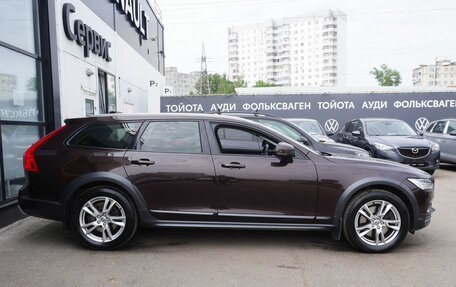 Volvo V90 Cross Country I рестайлинг, 2019 год, 3 413 000 рублей, 4 фотография