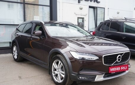 Volvo V90 Cross Country I рестайлинг, 2019 год, 3 413 000 рублей, 3 фотография