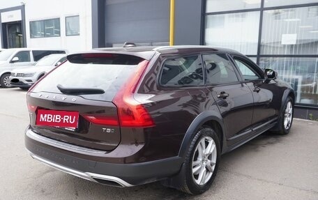 Volvo V90 Cross Country I рестайлинг, 2019 год, 3 413 000 рублей, 5 фотография