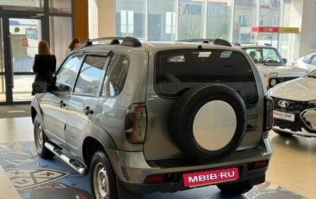 Chevrolet Niva I рестайлинг, 2006 год, 280 000 рублей, 3 фотография