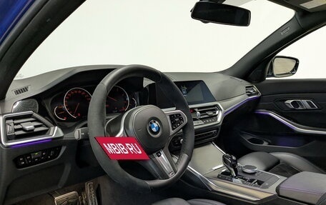 BMW 3 серия, 2019 год, 3 395 000 рублей, 17 фотография