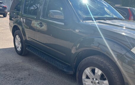 Nissan Pathfinder, 2005 год, 580 000 рублей, 3 фотография