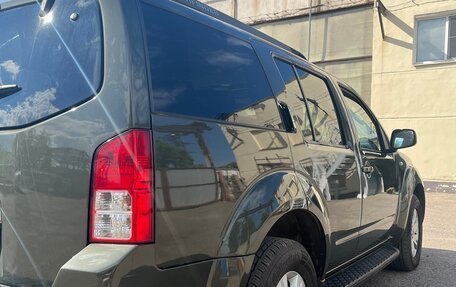 Nissan Pathfinder, 2005 год, 580 000 рублей, 13 фотография