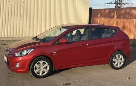 Hyundai Solaris II рестайлинг, 2014 год, 1 160 000 рублей, 3 фотография
