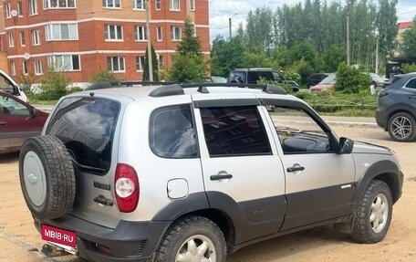 Chevrolet Niva I рестайлинг, 2012 год, 410 000 рублей, 4 фотография