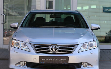 Toyota Camry, 2013 год, 1 890 000 рублей, 2 фотография