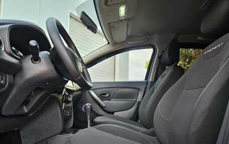 Renault Logan II, 2019 год, 1 250 000 рублей, 10 фотография