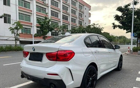 BMW 1 серия, 2022 год, 1 611 000 рублей, 7 фотография