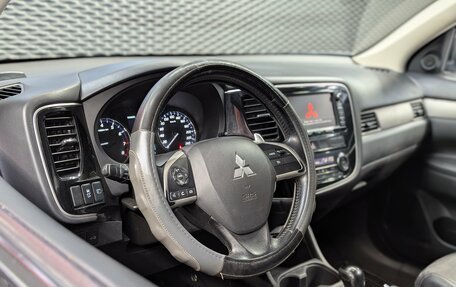 Mitsubishi Outlander III рестайлинг 3, 2014 год, 1 500 000 рублей, 8 фотография
