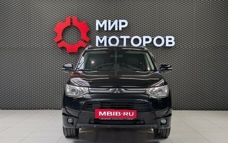 Mitsubishi Outlander III рестайлинг 3, 2014 год, 1 500 000 рублей, 2 фотография