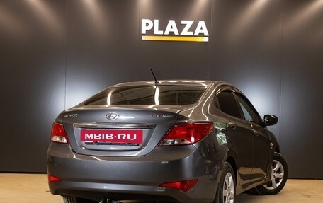 Hyundai Solaris II рестайлинг, 2015 год, 949 000 рублей, 4 фотография