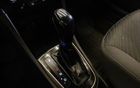 Hyundai Solaris II рестайлинг, 2015 год, 949 000 рублей, 19 фотография
