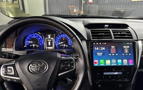 Toyota Camry, 2016 год, 2 250 000 рублей, 6 фотография