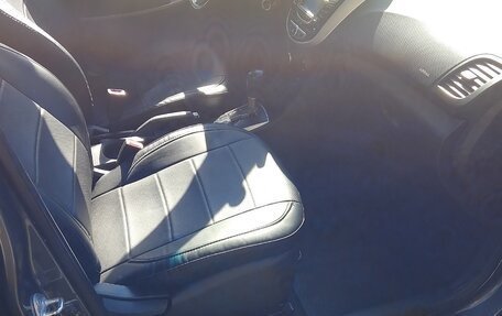 Hyundai Solaris II рестайлинг, 2013 год, 850 000 рублей, 4 фотография
