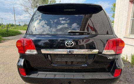 Toyota Land Cruiser 200, 2014 год, 4 050 000 рублей, 3 фотография