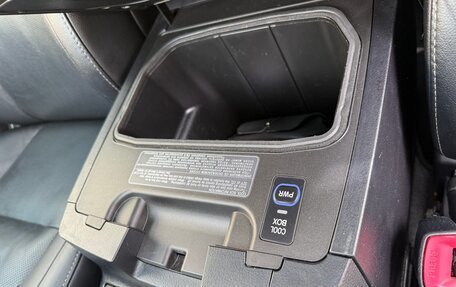 Toyota Land Cruiser 200, 2014 год, 4 050 000 рублей, 17 фотография