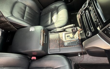 Toyota Land Cruiser 200, 2014 год, 4 050 000 рублей, 25 фотография